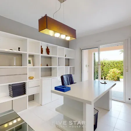 Villa Elise Five Stars Holiday House