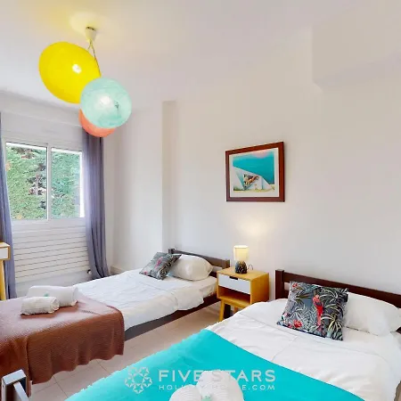 Elise Five Stars Holiday House Niza