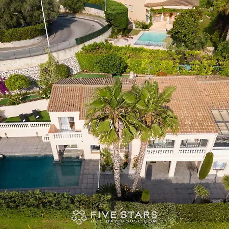 Elise Five Stars Holiday House * Niza