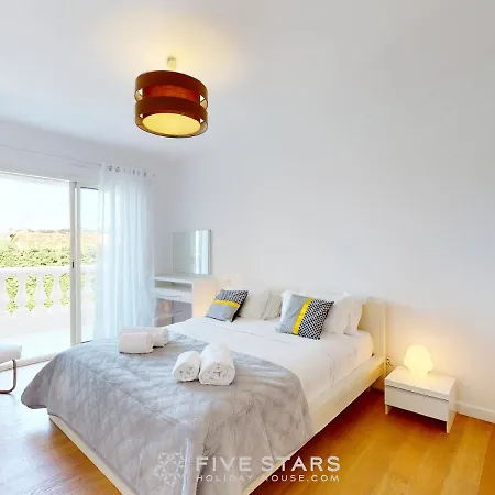 Elise Five Stars Holiday House Villa